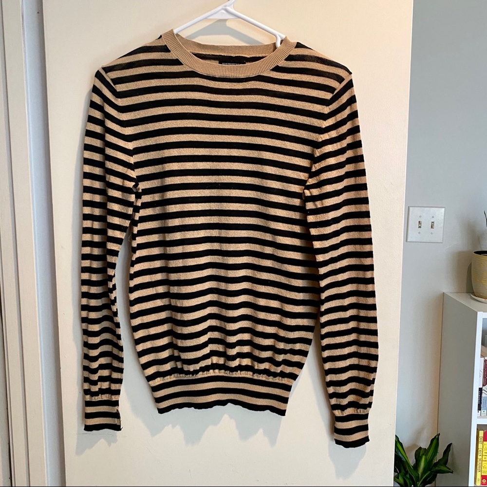 Long sleeve stripped sweater